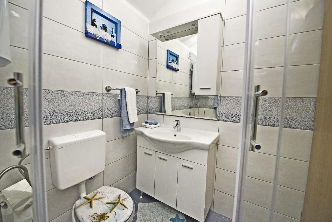 Holiday Home Listesi 1 Trogir Exterior photo