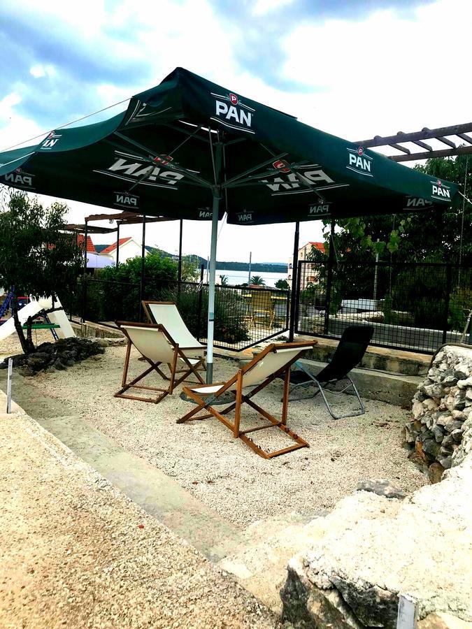 Holiday Home Listesi 1 Trogir Exterior photo